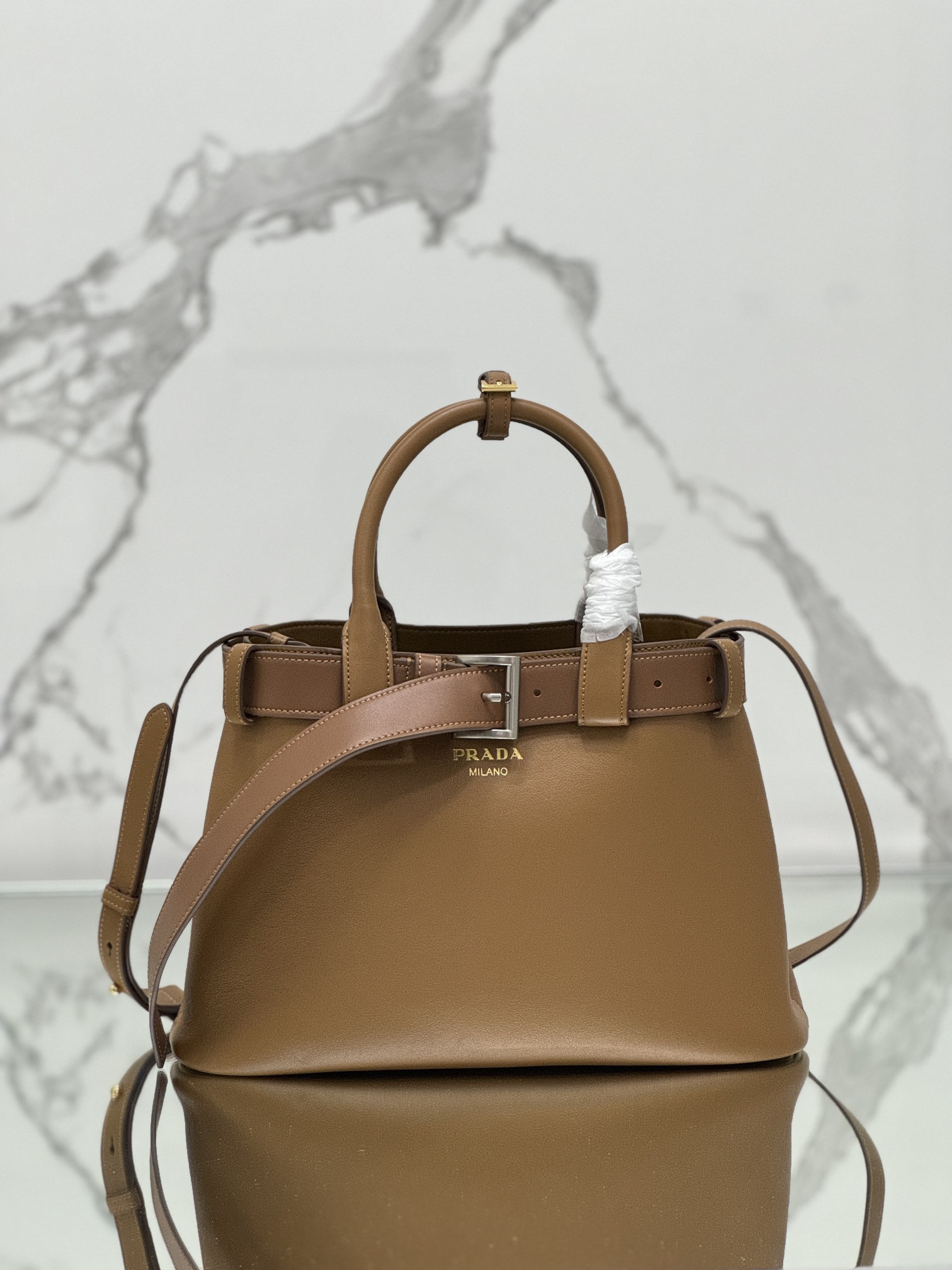 Pra*a double1ba434 bag-32Ｘ23Ｘ11cm