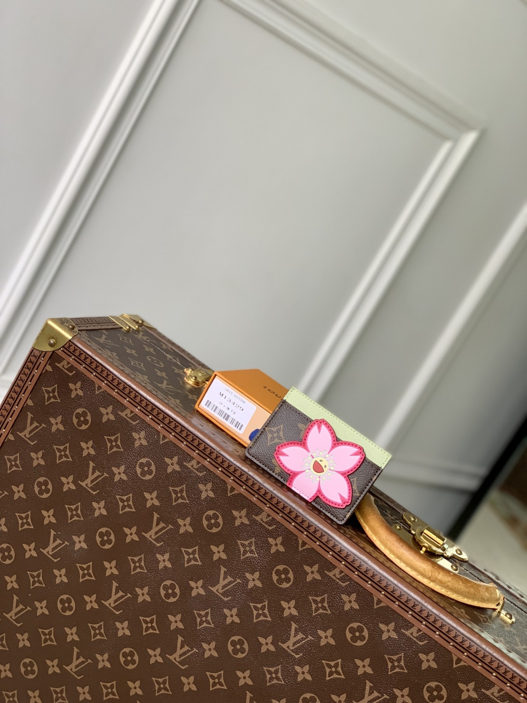 l0vis Vvtt0n cherry blossom wallet-7 x 0.5 x 11cm