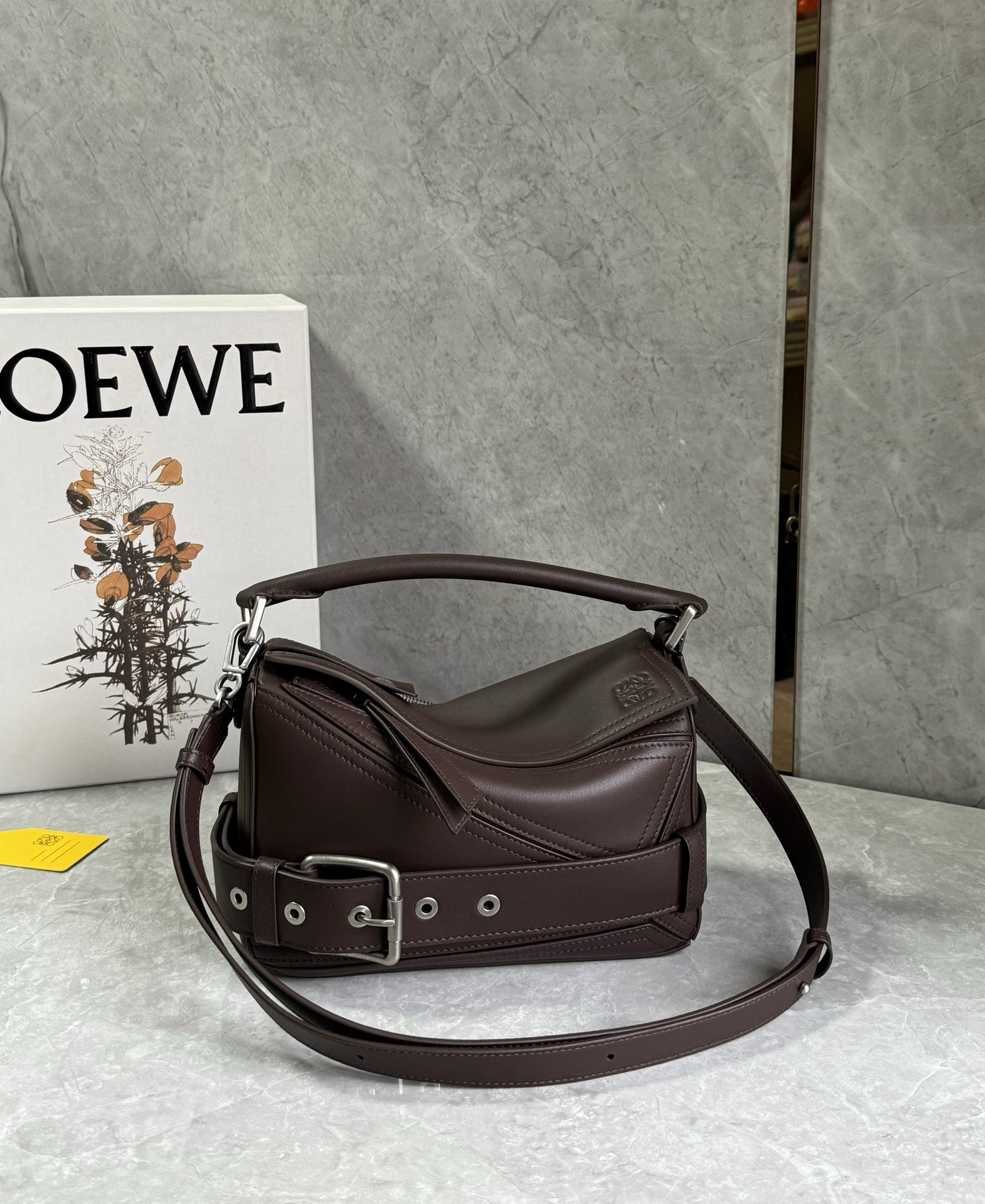 Lowee puzzle bag -24*10.5*16.5cm