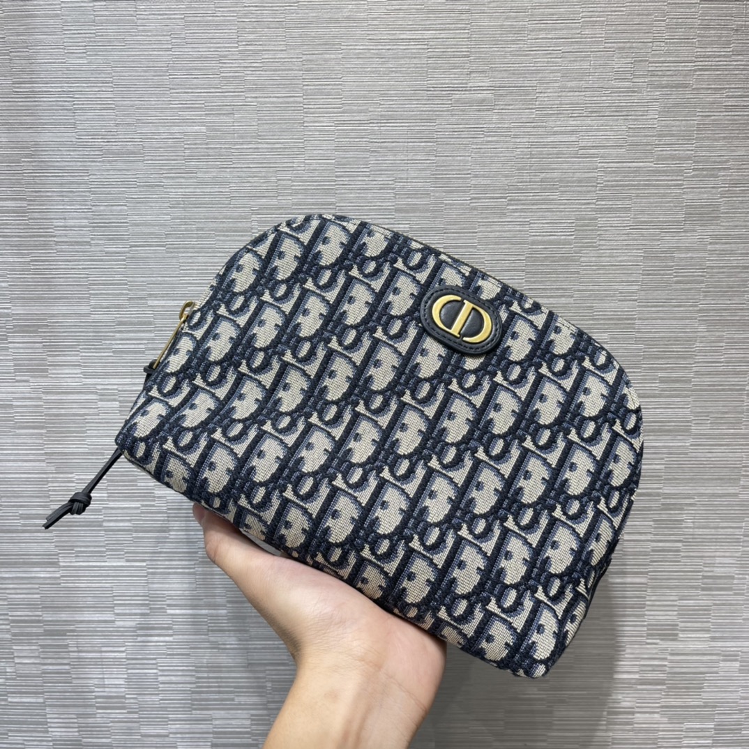 D*or 30 montaigne-5.5 x 24 x 7 cm