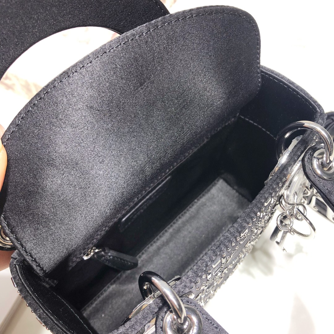 lady D*or mini-17*15*8cm