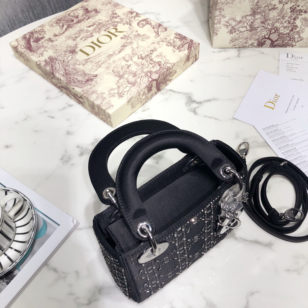 lady D*or mini-17*15*8cm