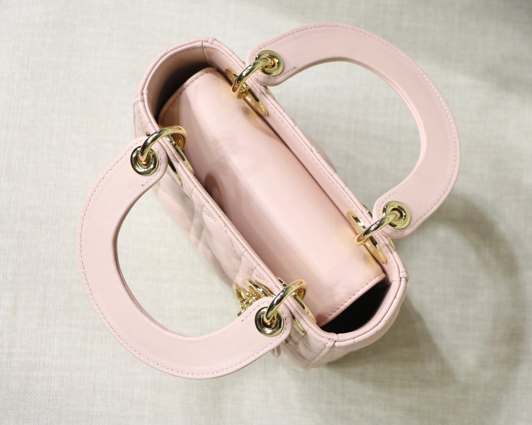 lady D*or with lambskin-17*15*8cm