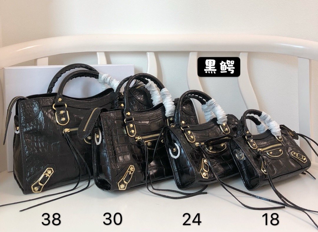 Ba*len*cia*ga graffiti classic city-gold mental