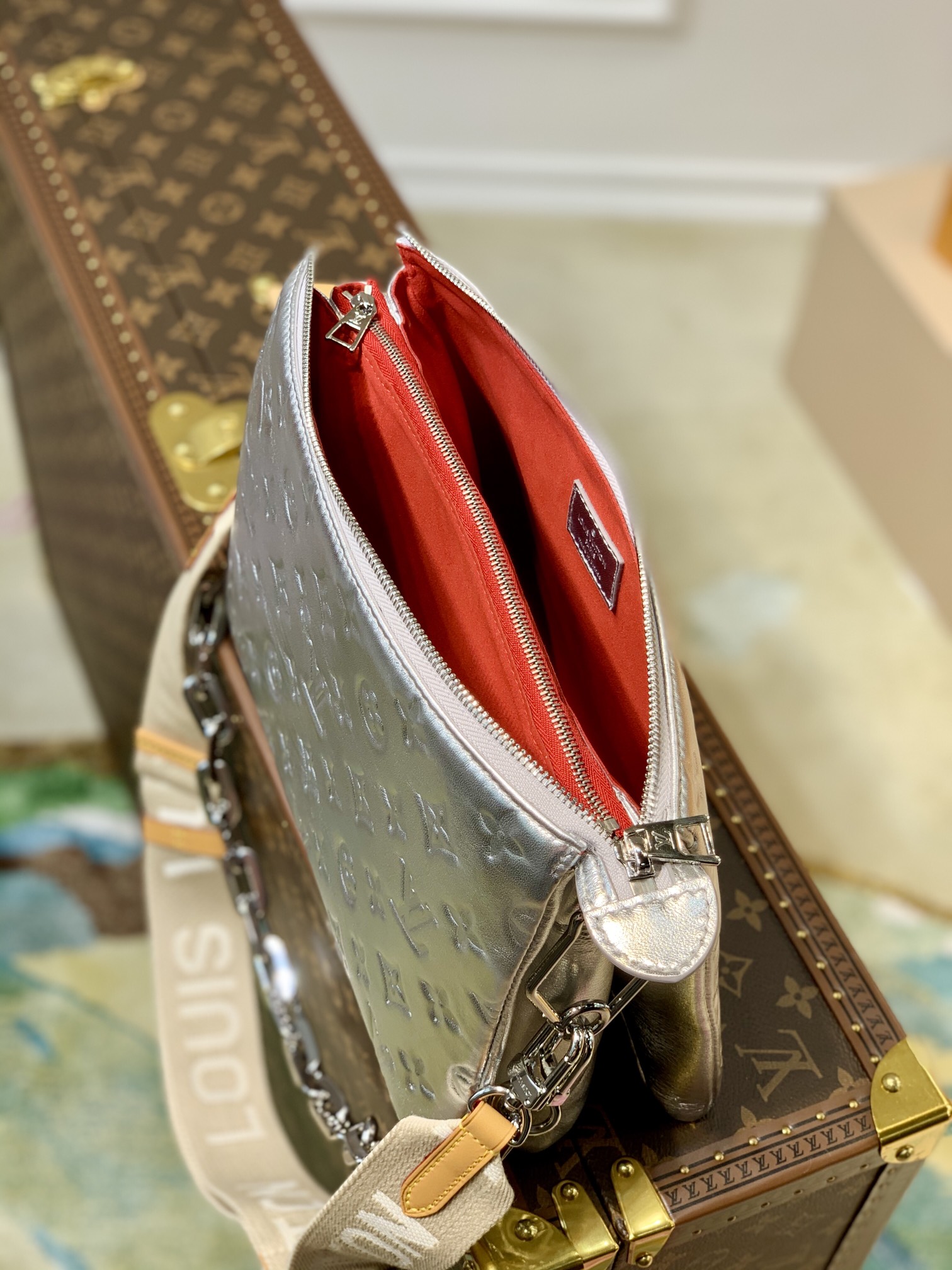 l0*is V*t0n coussin handbags-26*20*12cm