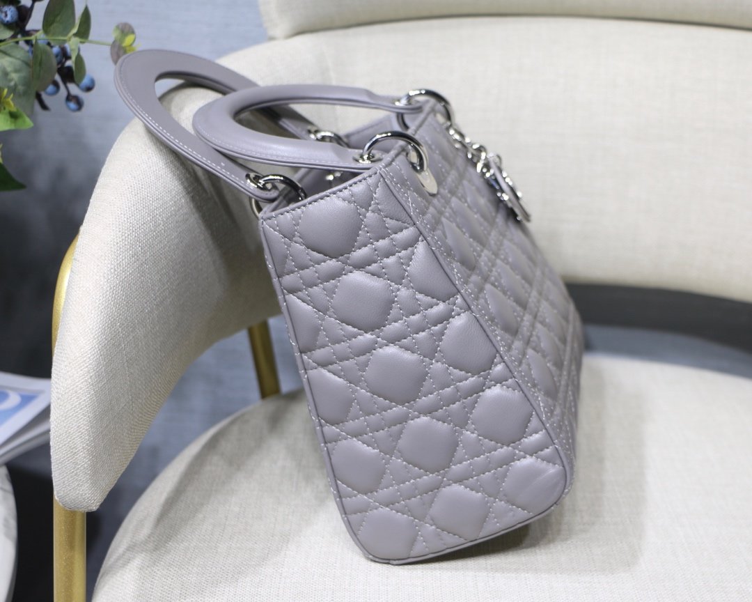 lady D*or handle bag-24cm