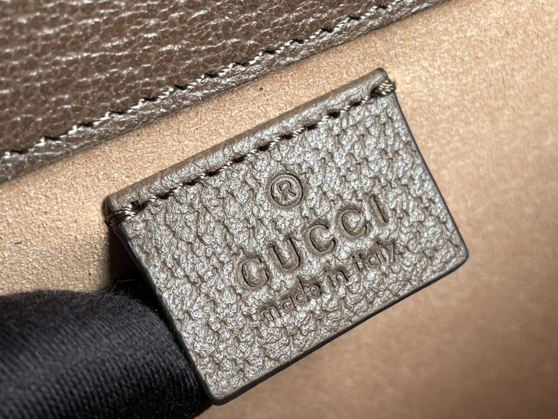 G*u*i dionysus-28*18*9cm