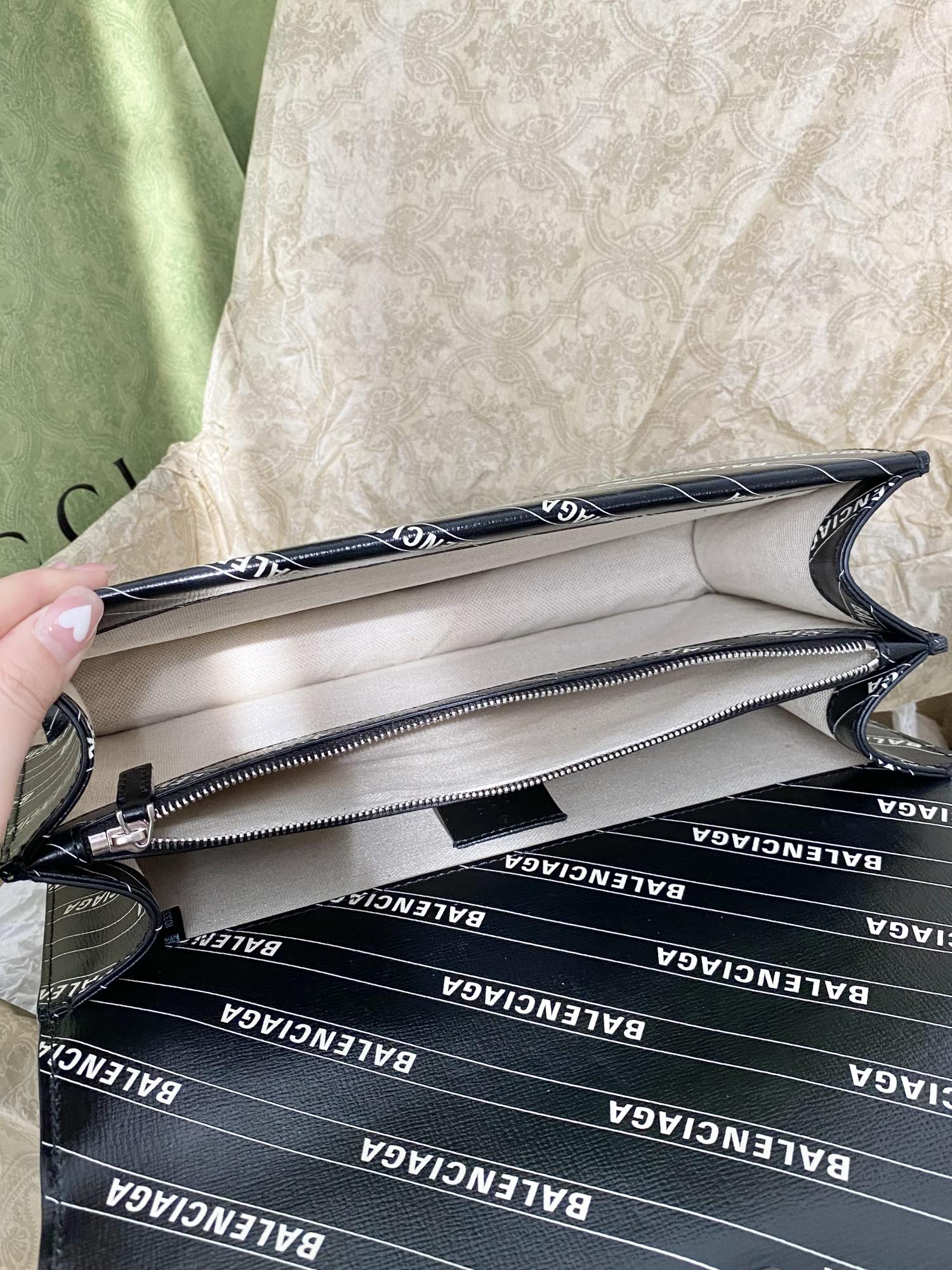 G*u*i dionysus-28*18*9cm