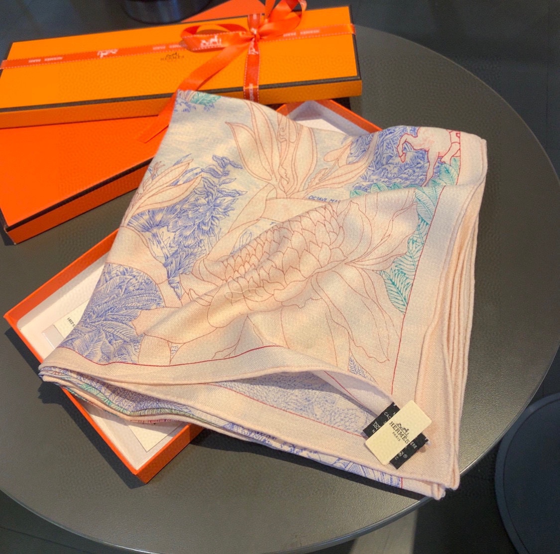 H**mes square towel-140*140cm