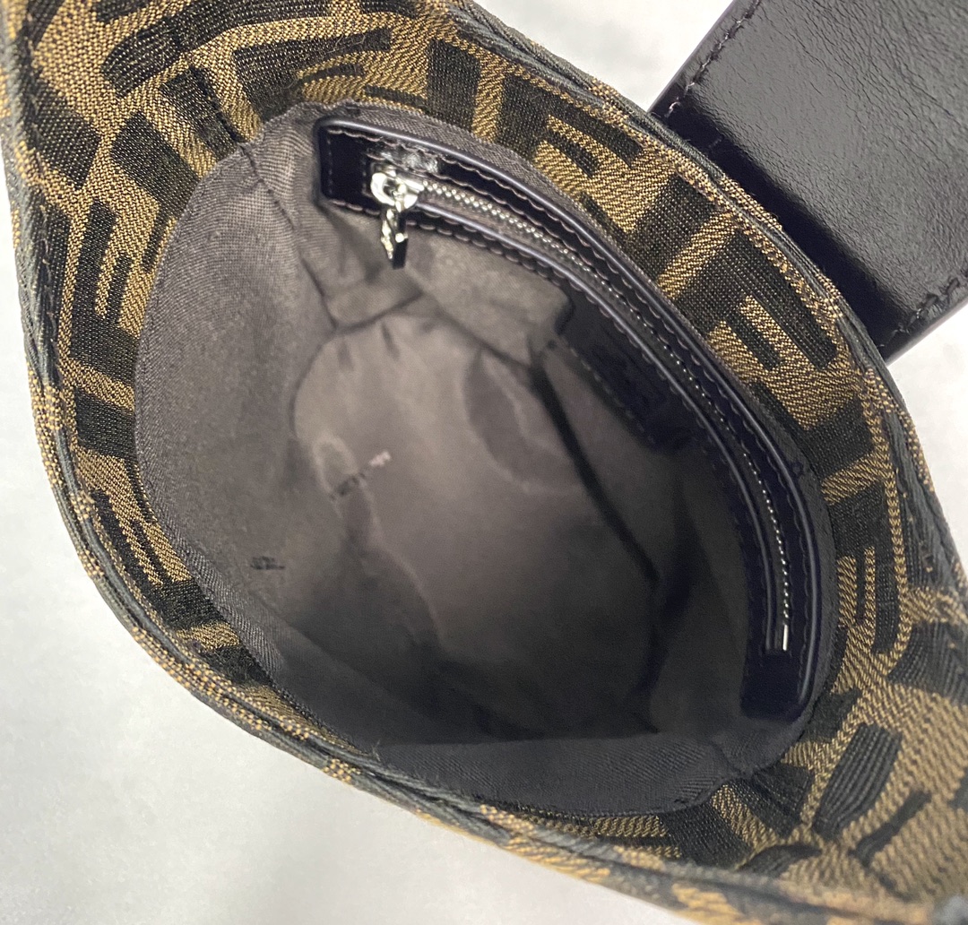 F**di vintage handbags-13×8×19cm