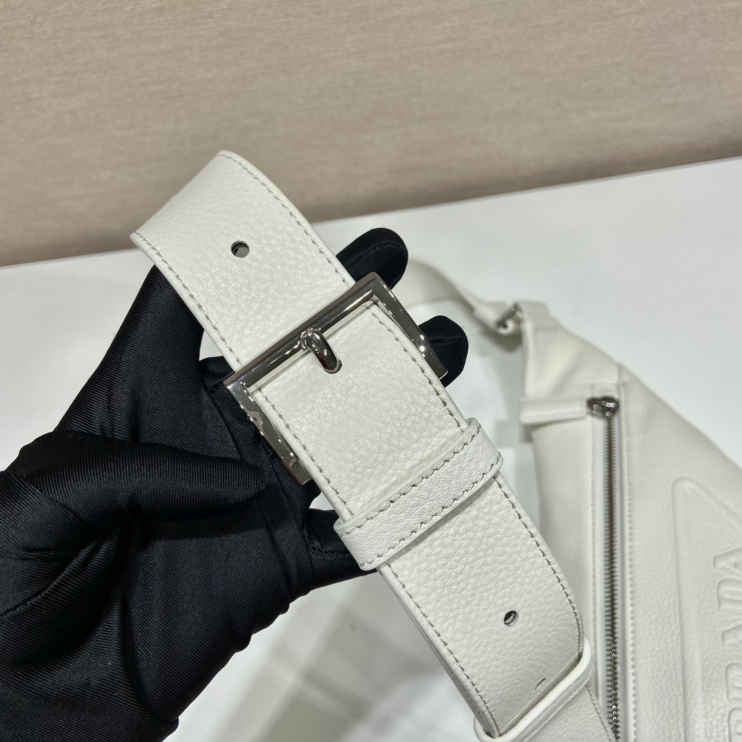 Pra*a 2vz098 handbags-17*32*6.5cm