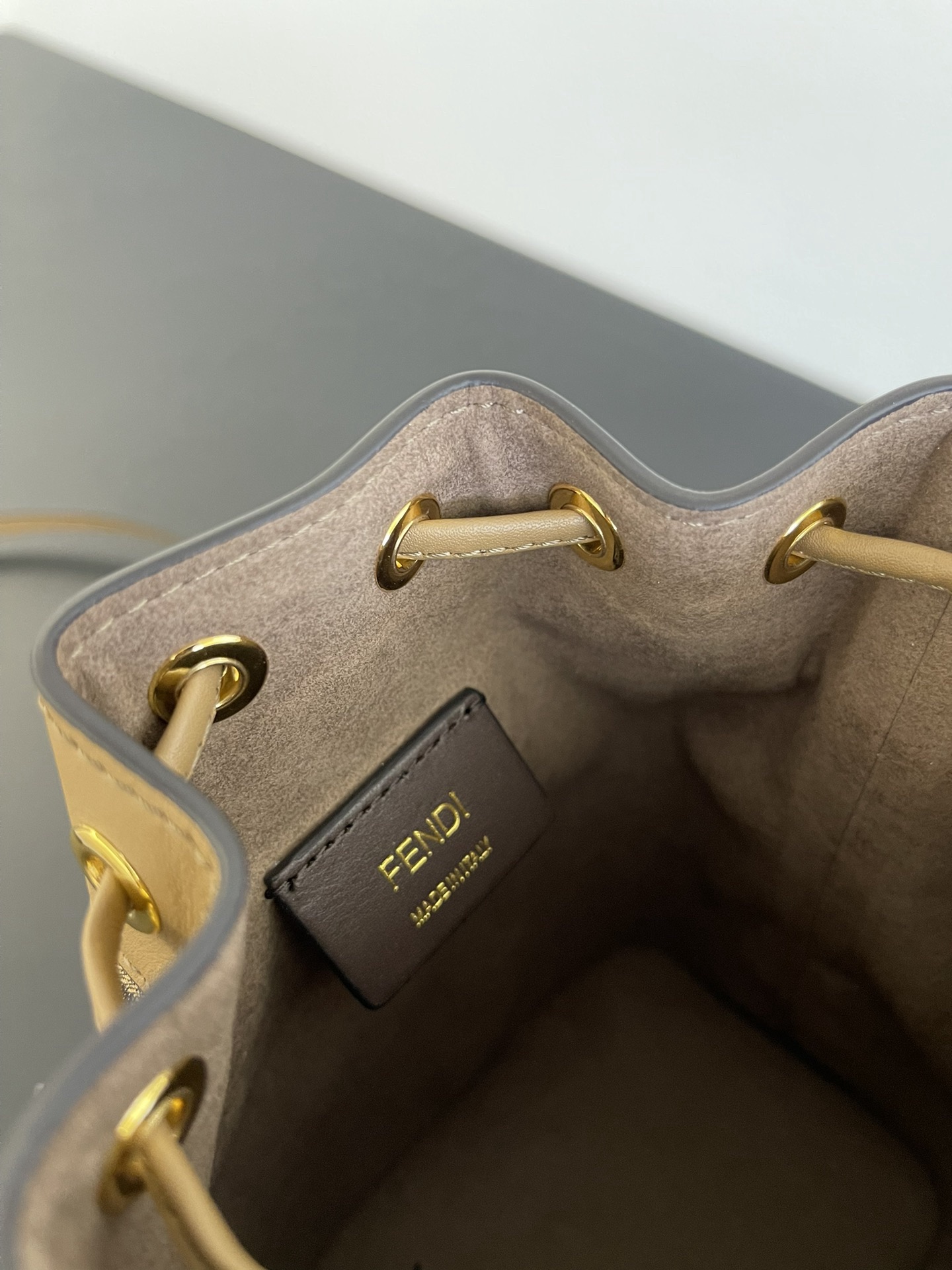 F**di mini mon tresor bag -12x18x10cm