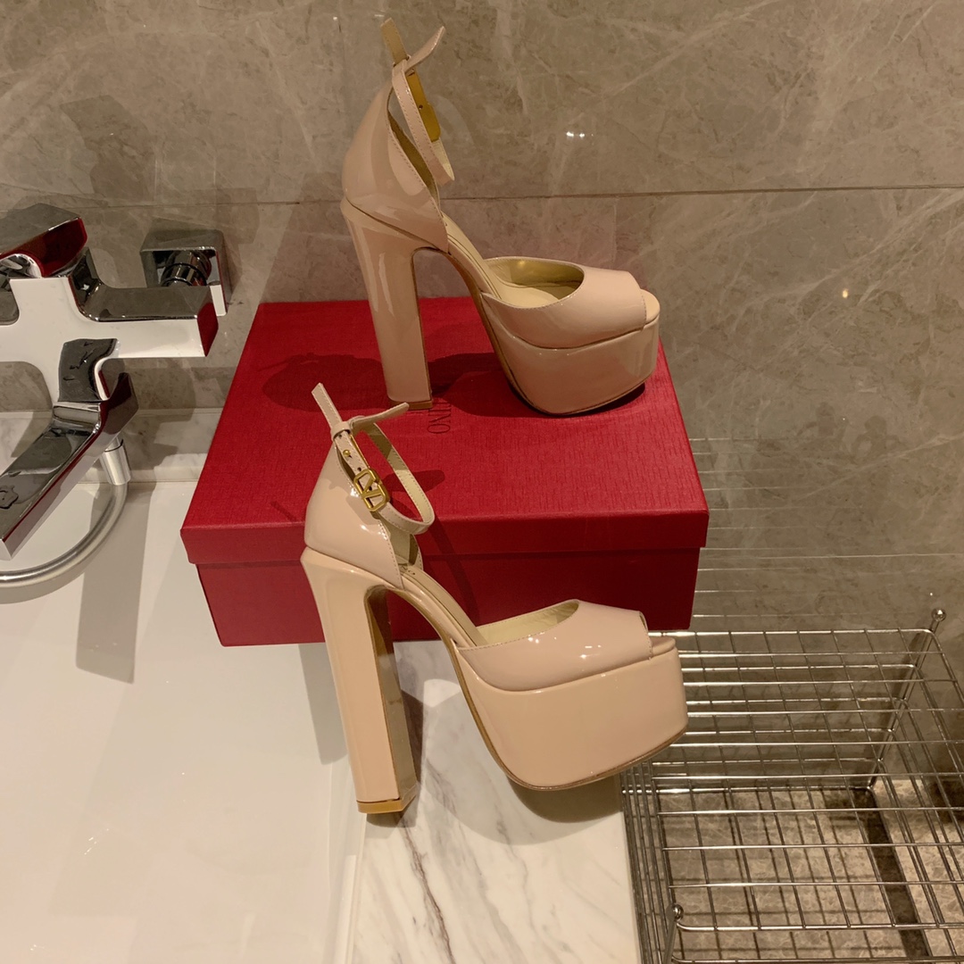 Va1e*ntin0 heels-15.5cm