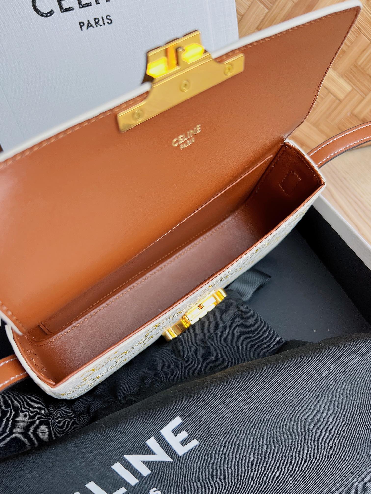 Ce**e cuir vinatge triomphe bag-21*13*5cm