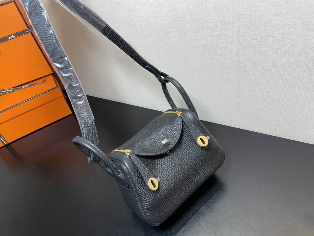 H**mes lindy 19-togo leather-19cm