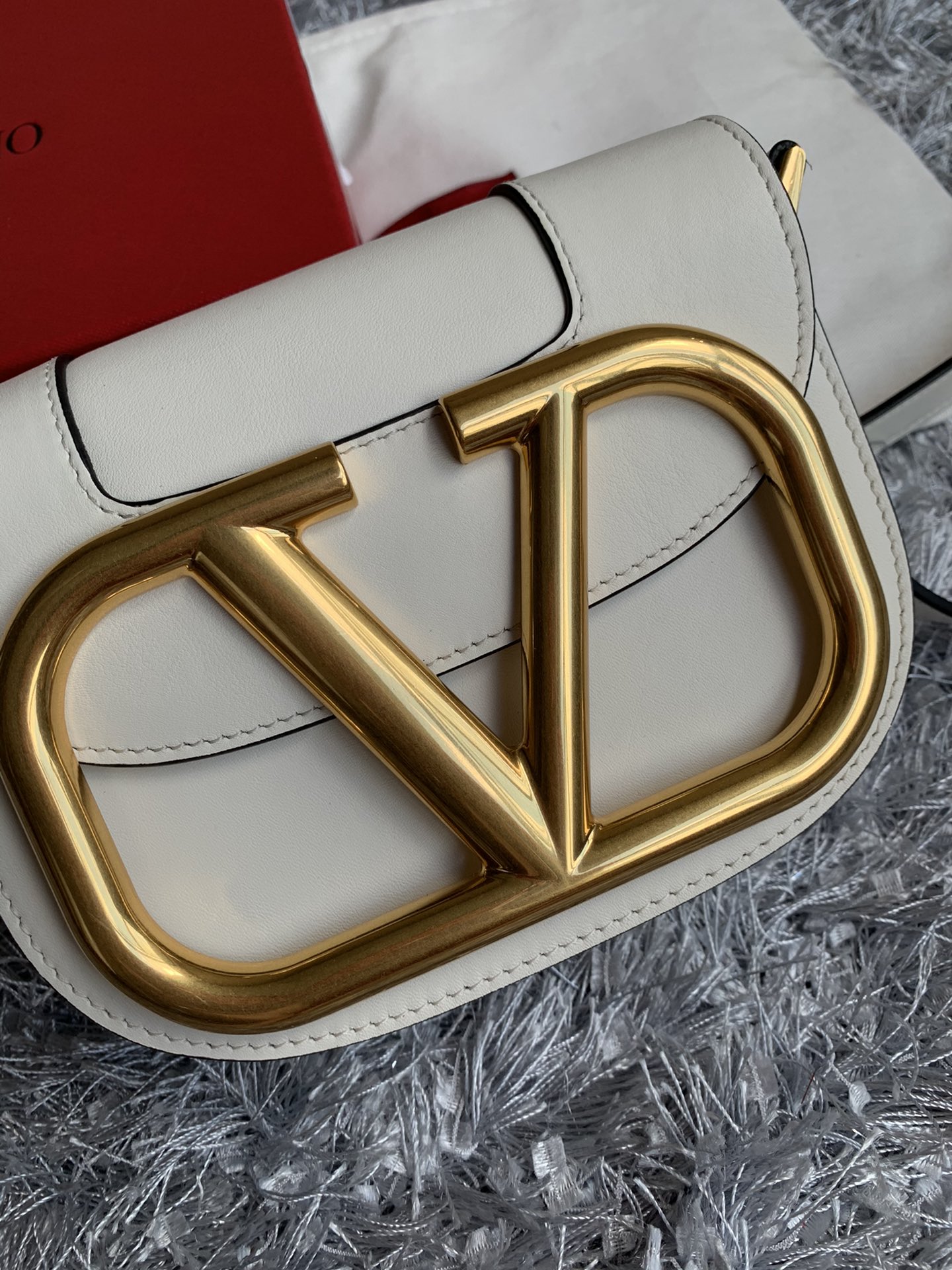 Va1e*ntin0 garavani s*pervee handbags-18*8*15cm