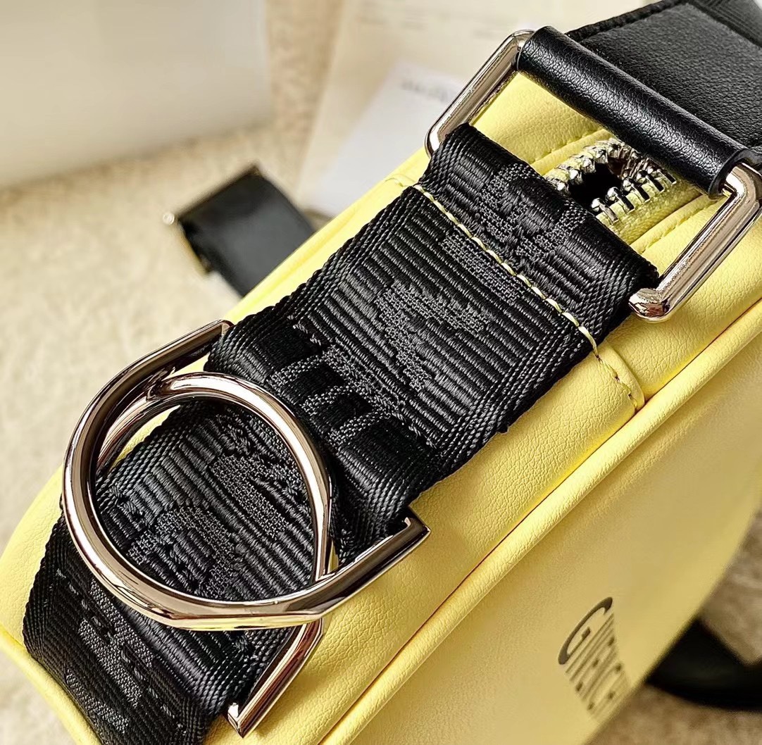 G1uenchy waist bag-16x11x8cm