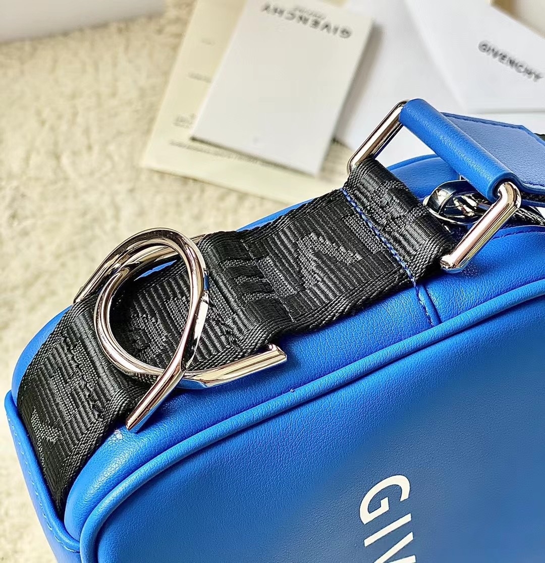 G1uenchy waist bag-16x11x8cm