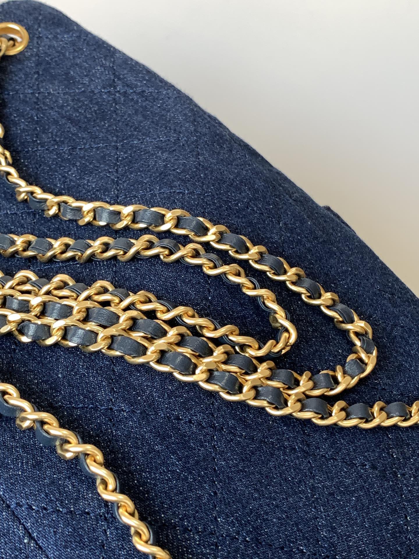 Ch@nel Duma Backpack-31*23*10CM