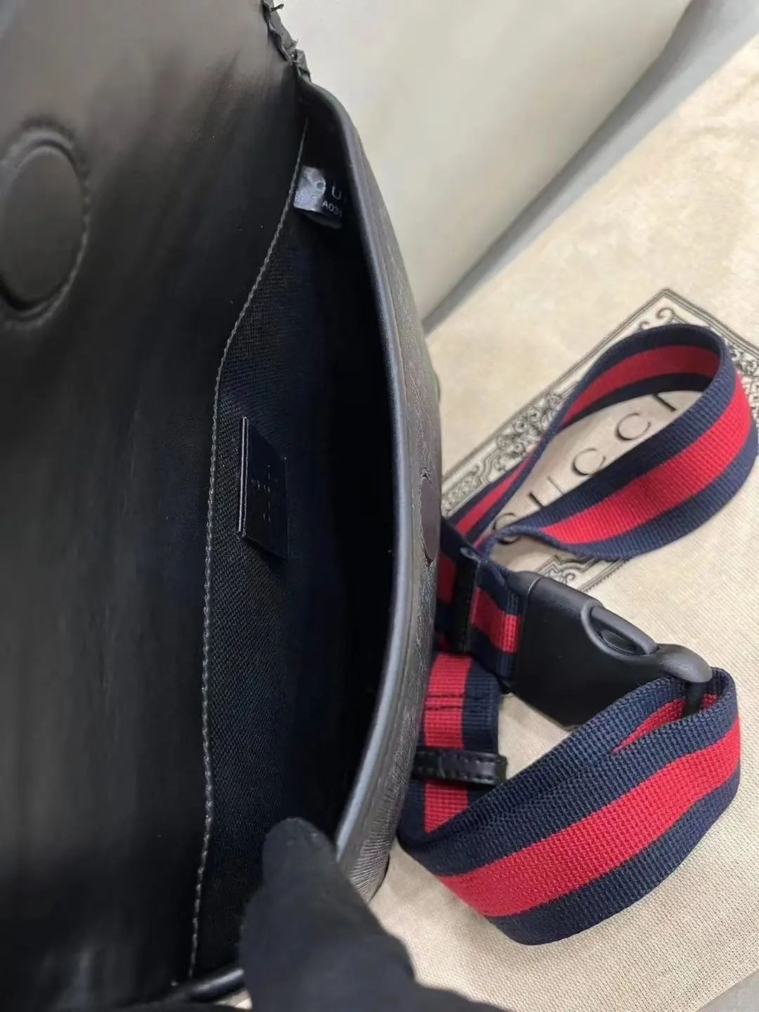 g*u*i vintage gg S*p*e brossbody bag-20x13x2.5cm