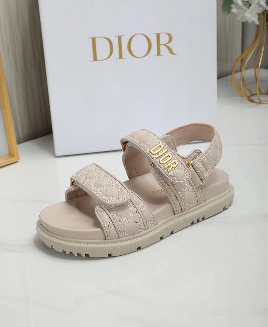 D*or sandals