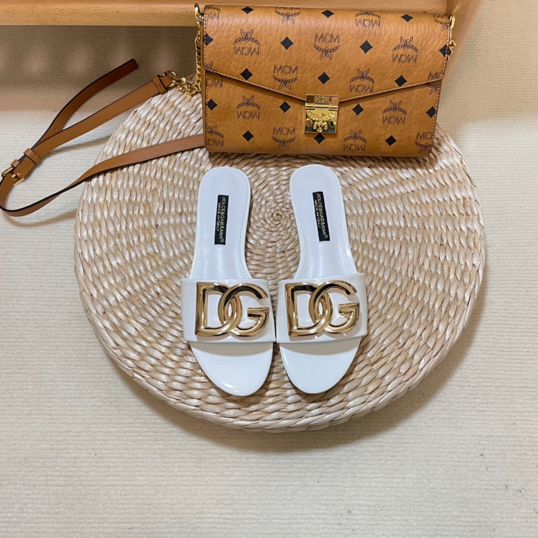 d01ce&Gab*a*a slides