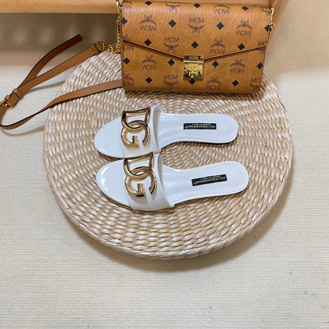 d01ce&Gab*a*a slides