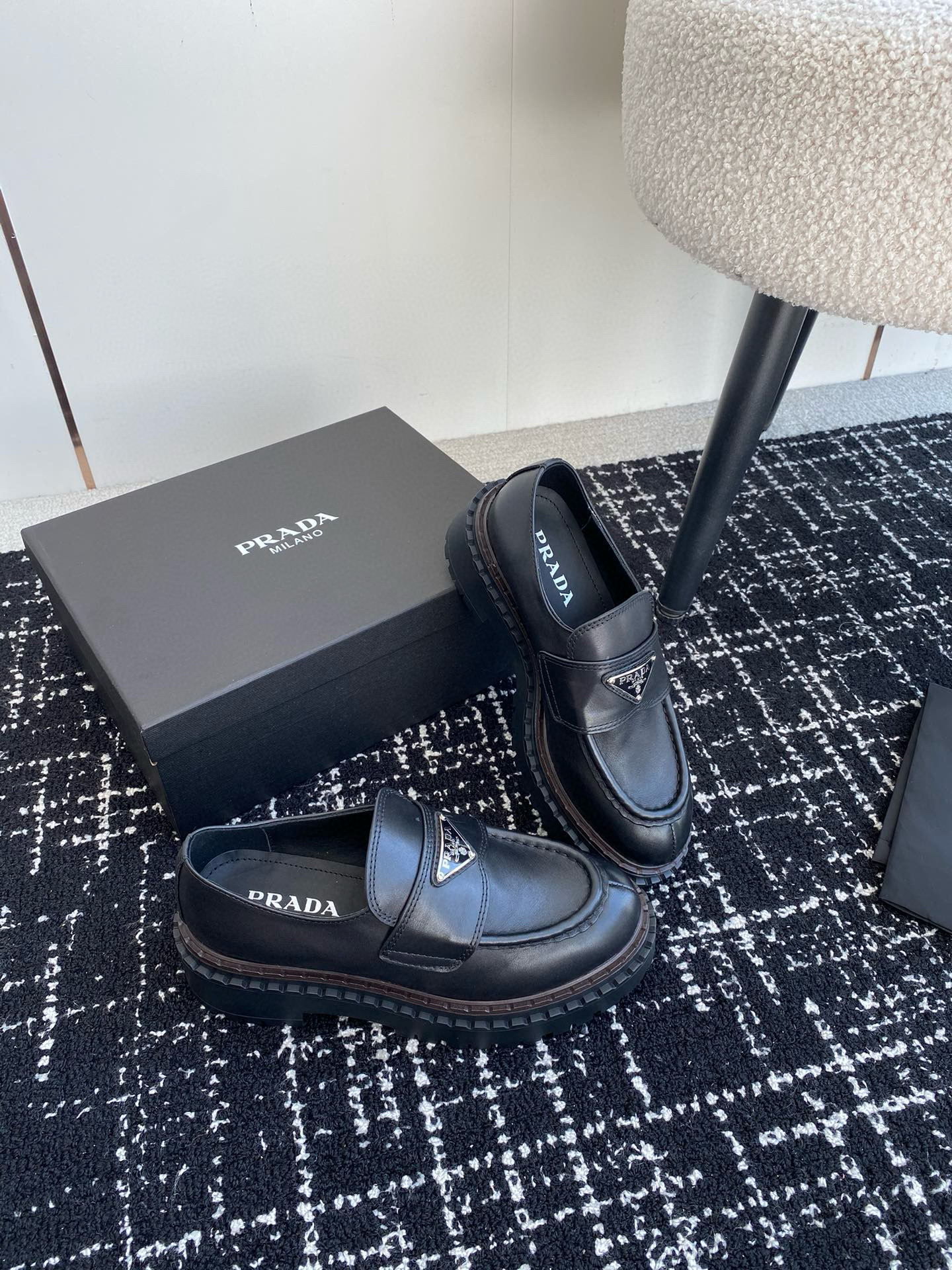 Pra*a loafers 2024ss