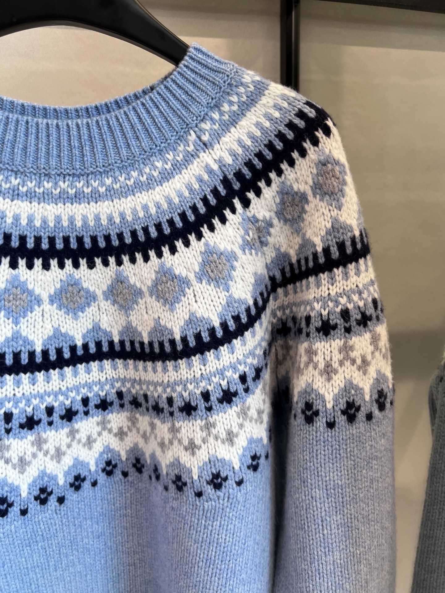 M1v M1v knit sweater