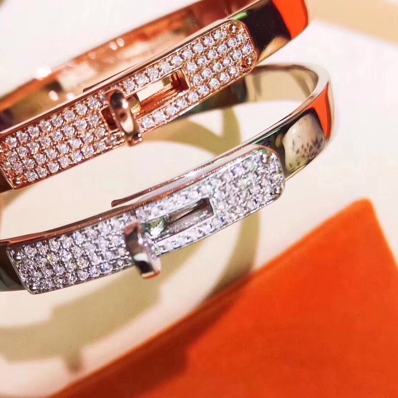 H**mes kelly bracelet