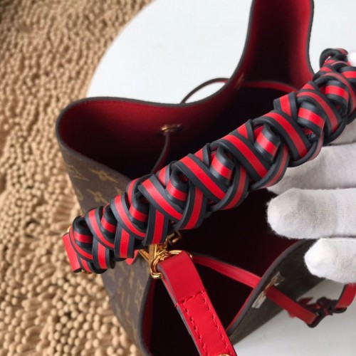 l0*is V*t0n néonoé-26*26*17.5cm