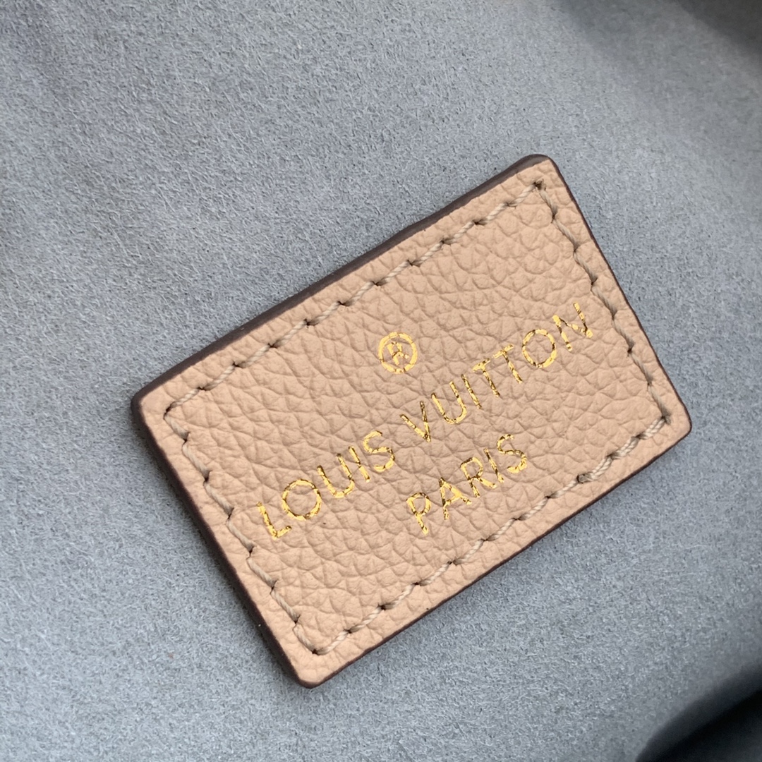 l0*is V*t0n lockme bucket-20*13*22cm