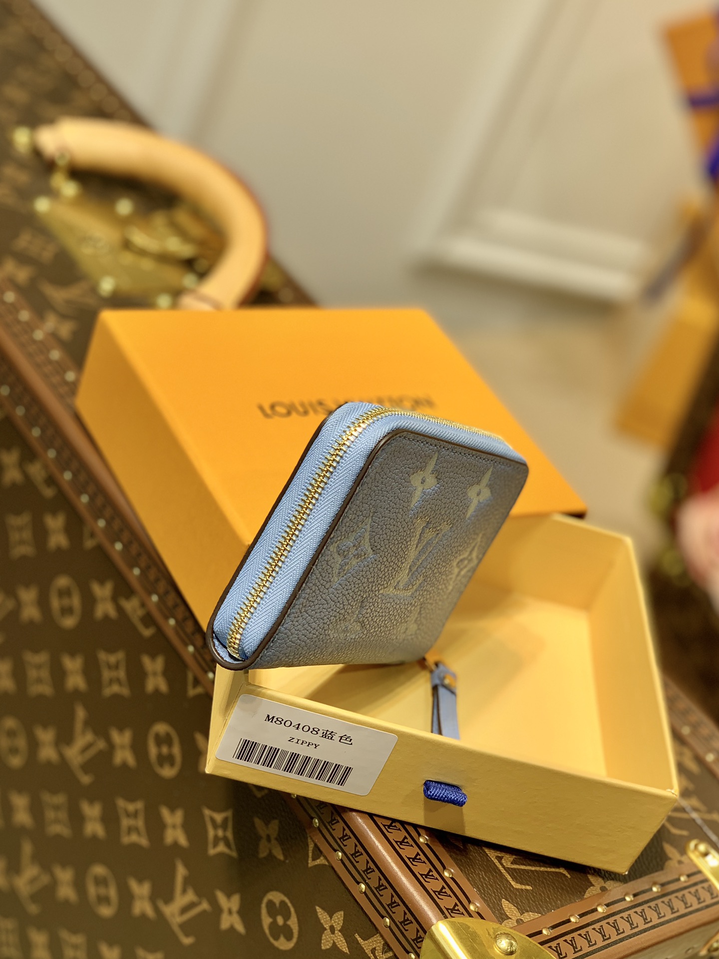 l0*is V*t0n by the pool zippy wallet-11*8.5*12cm