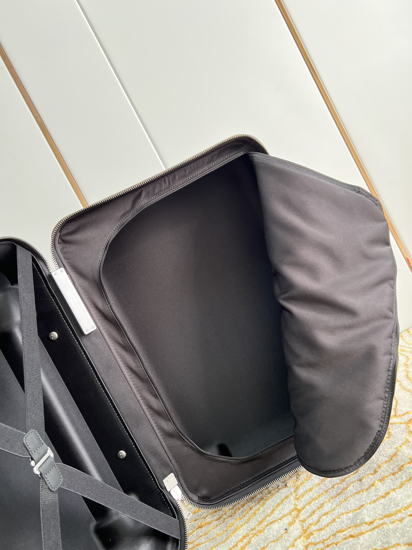 l0vis Vvtt0n horizon 55-‭38*55*21cm