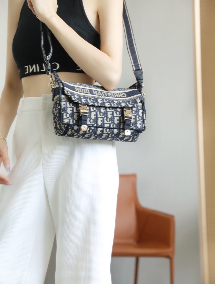 D*or camp bag-23×15×8cm