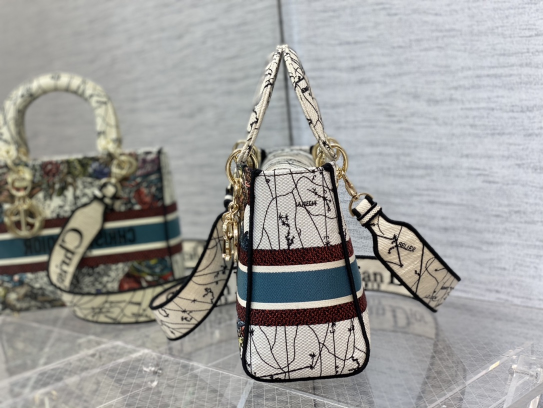 lady D*or handle bag-24cm