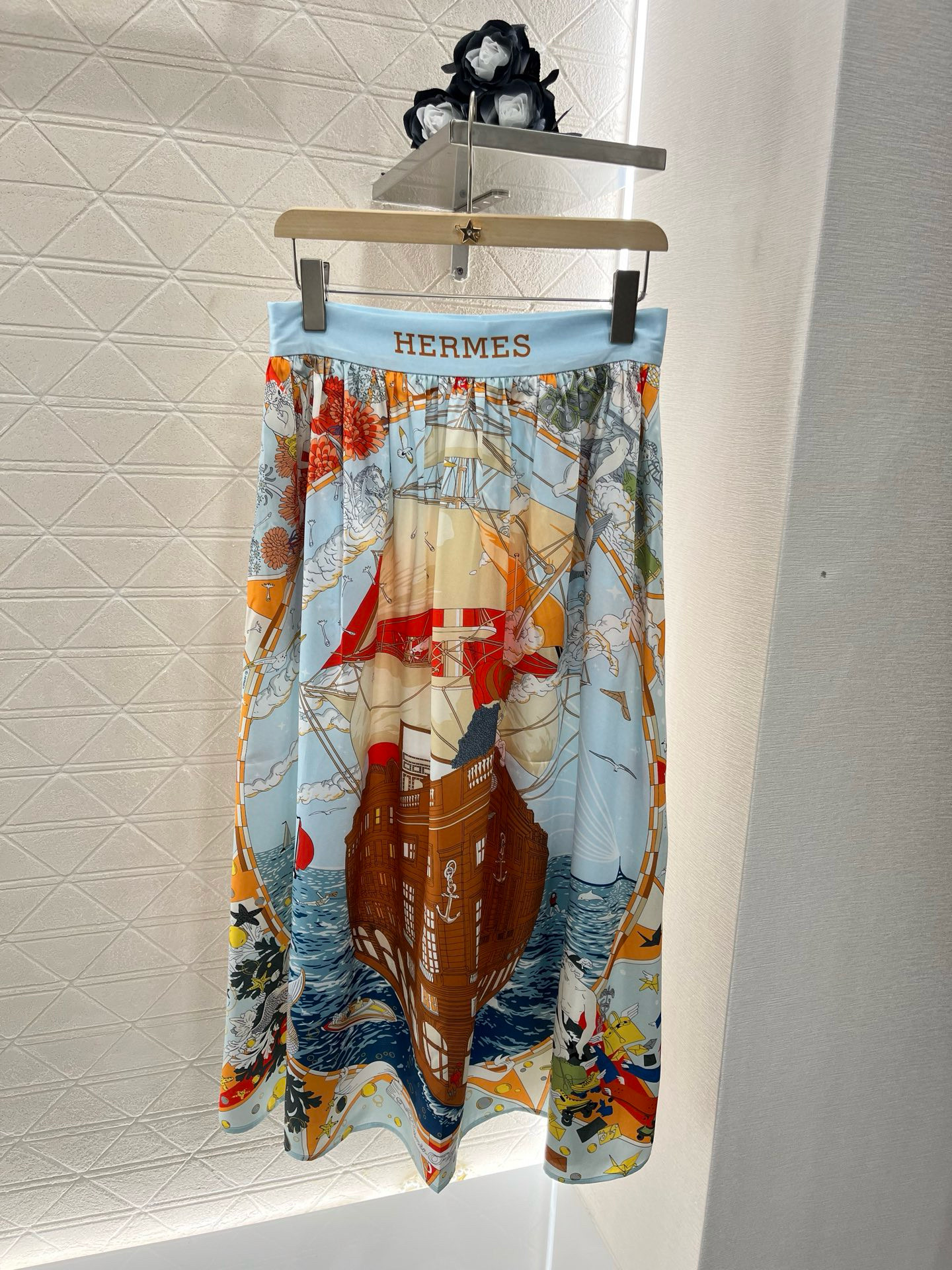 Herme Reactive All-over Printed Vintage Umbrella Skirt