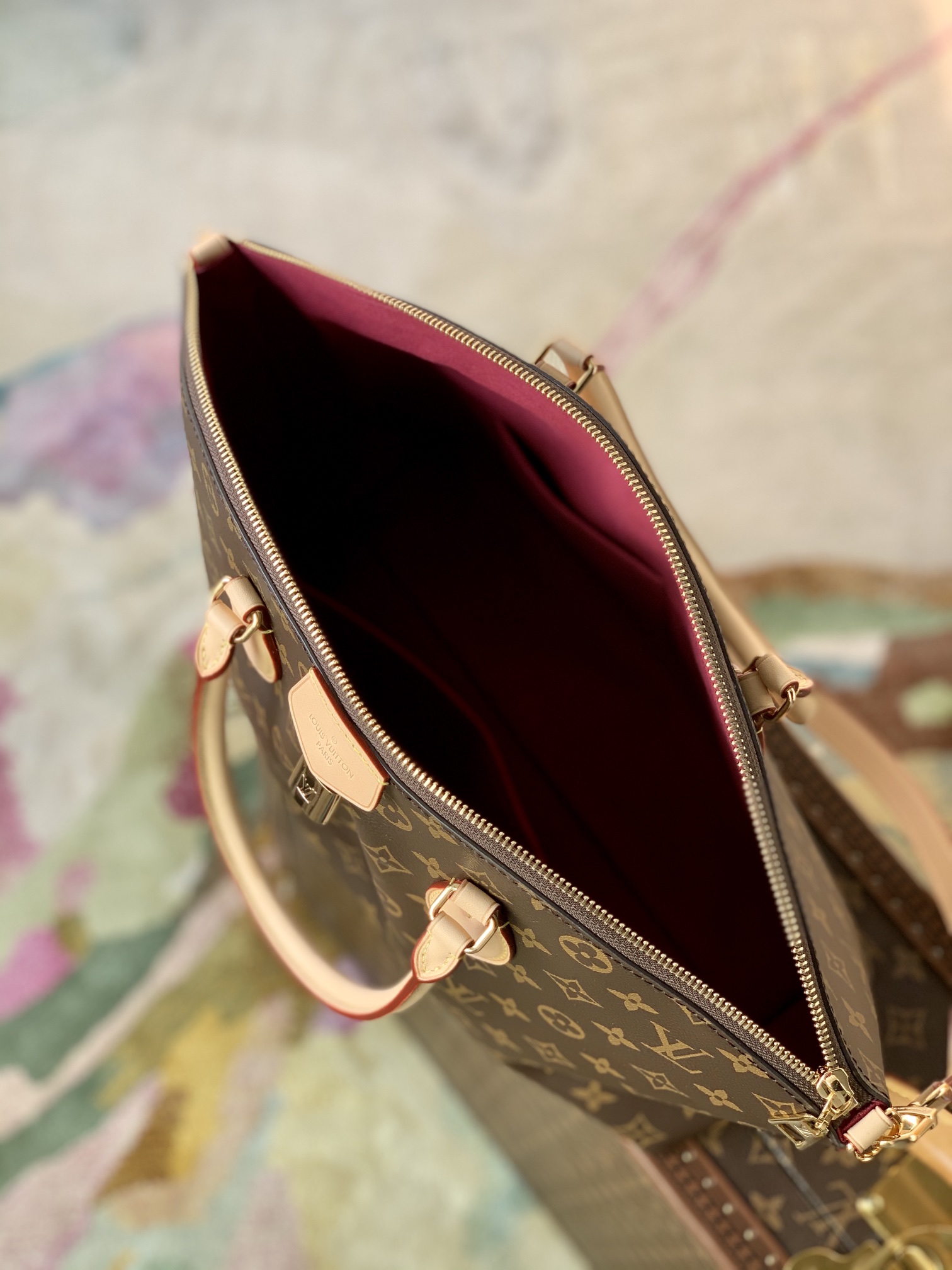 l0*is V*t0n m45986 boétie-31.5*28*16cm