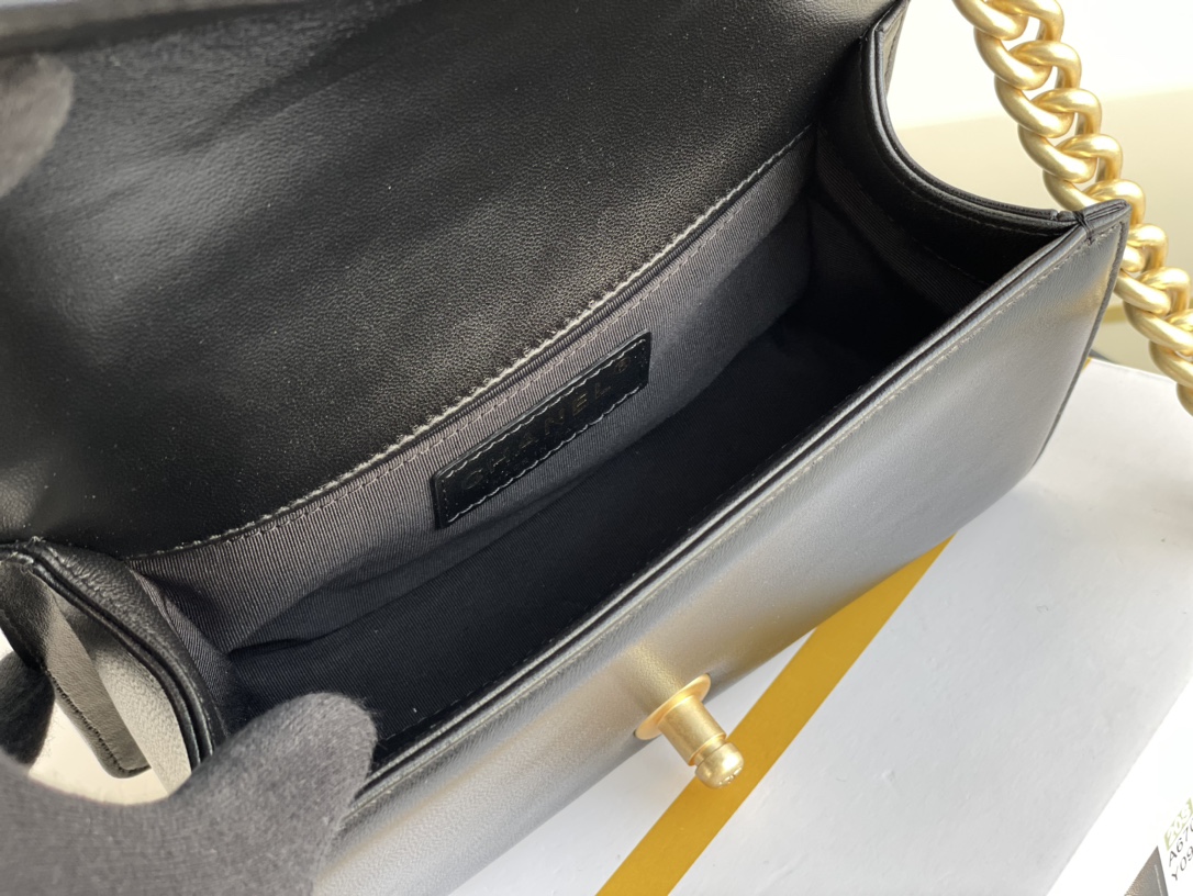 Ch@nel Boy Bag-Lambskin-20CM