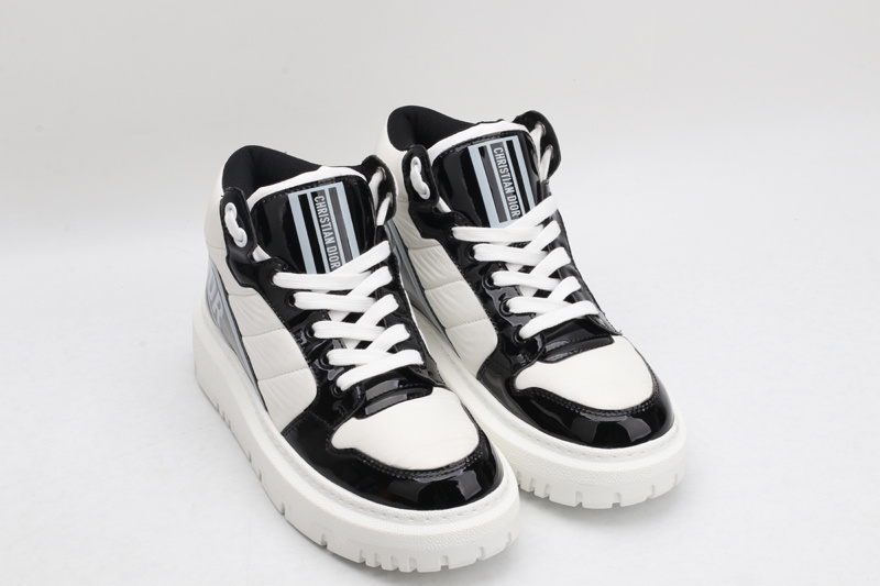 D*or high-top sneakers