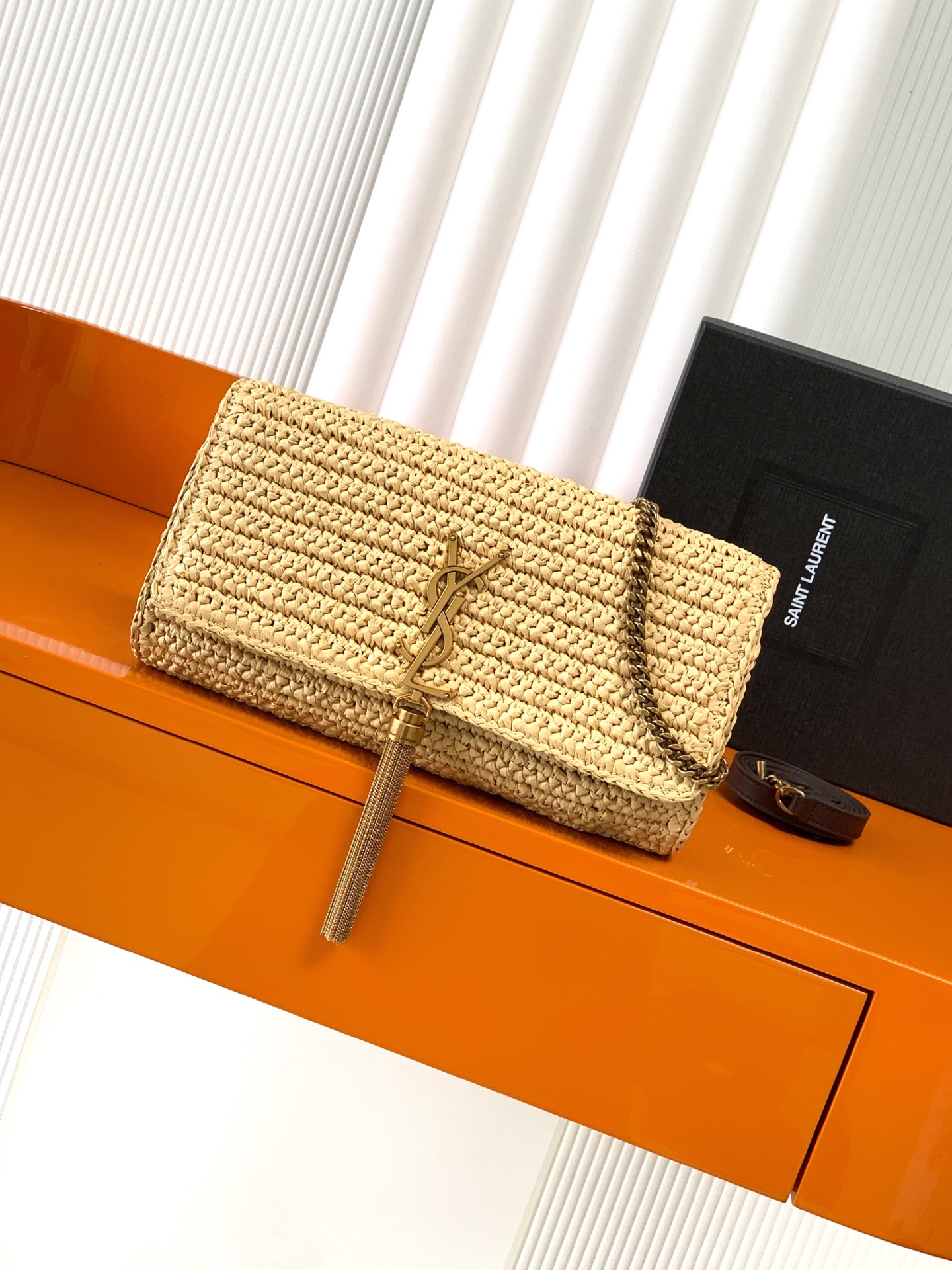 Y51 kate -26x13.5x4.5cm