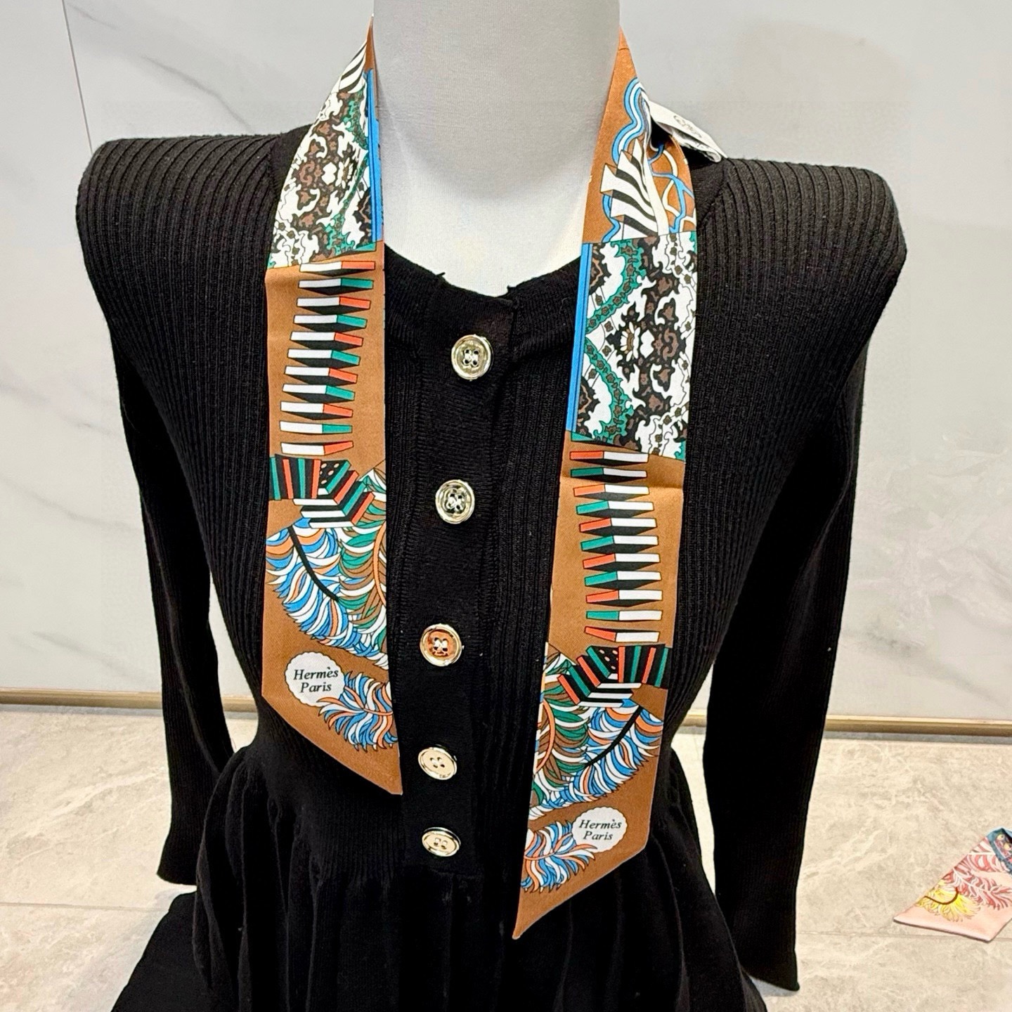 H**me5 twilly-5*86cm