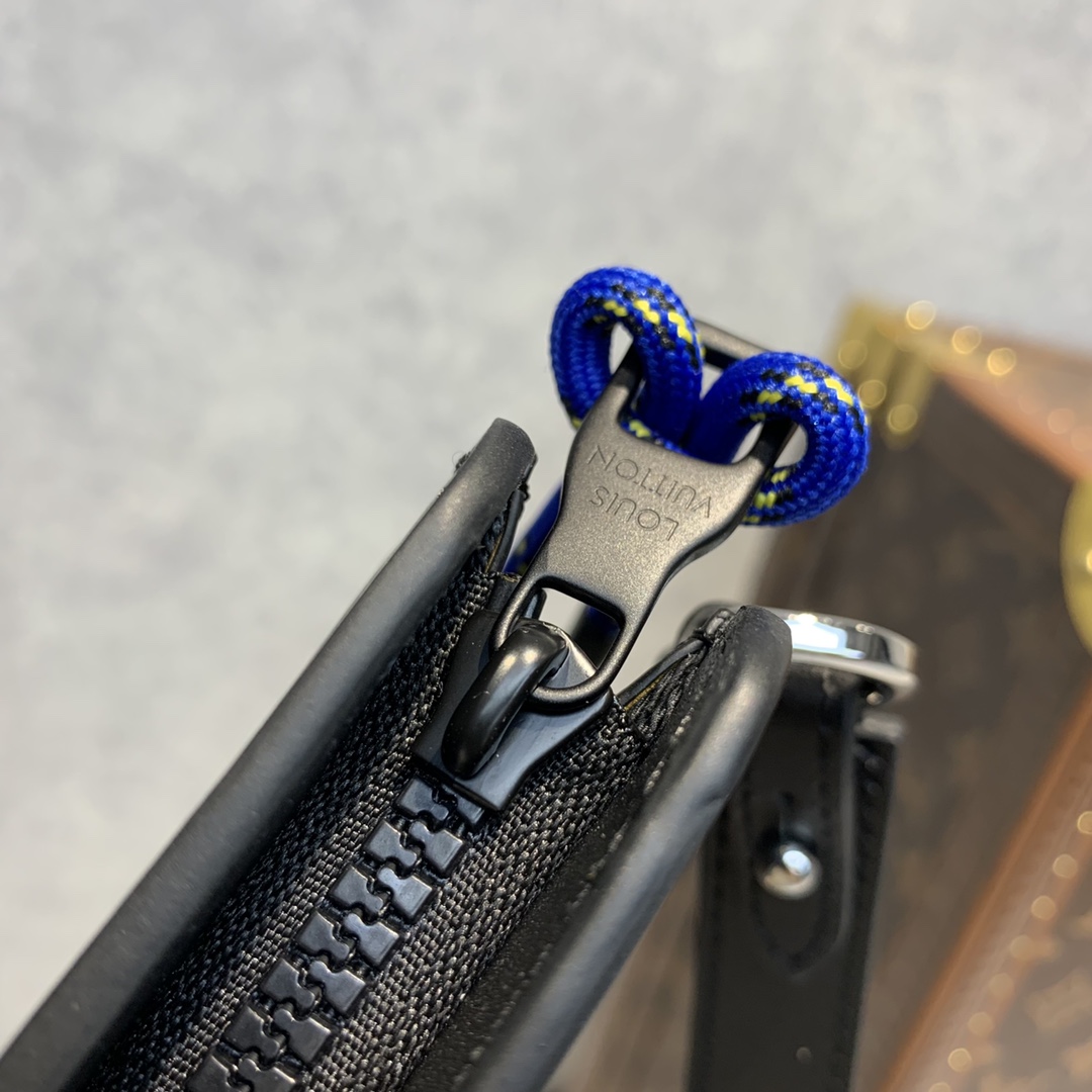 l0*is V*t0n standing pouch-21*27*5cm