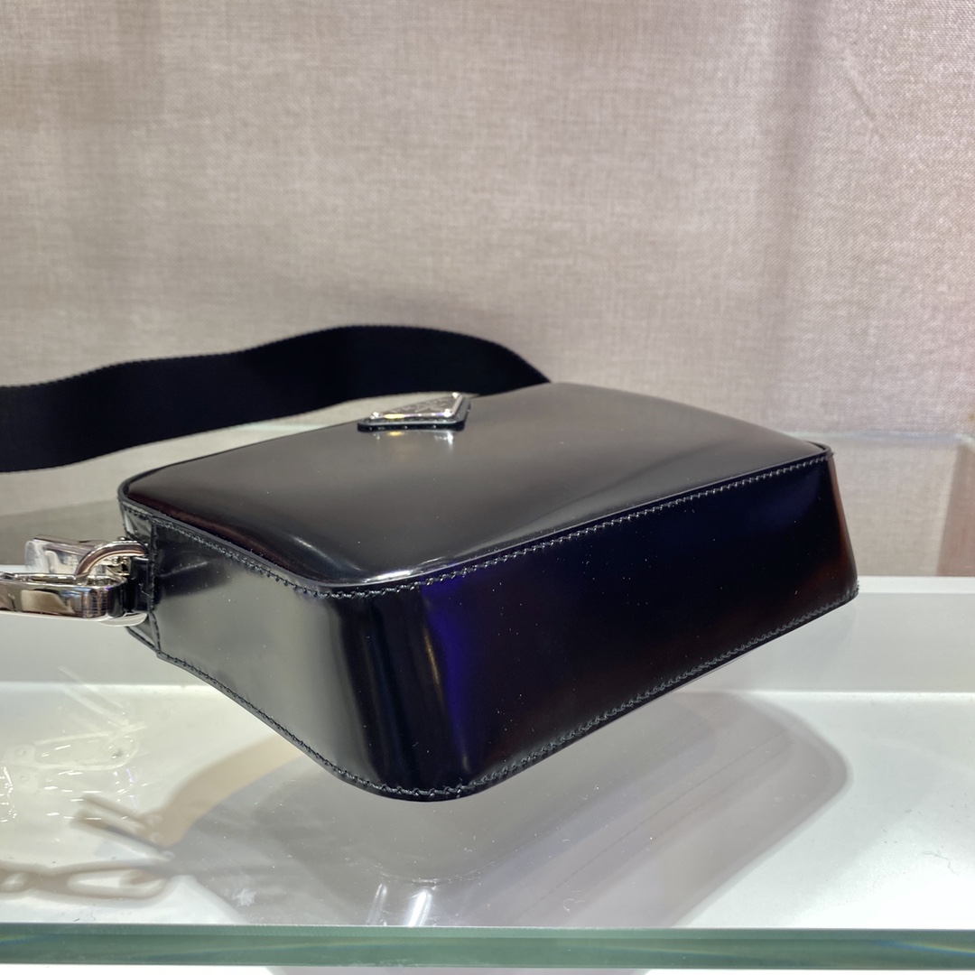 Pra*a bag 1bh180-19.5*12.5*4.57cm