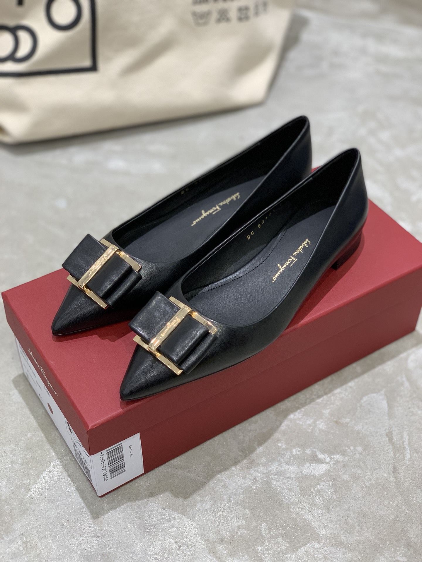 Salvatore Ferragamo-1CM