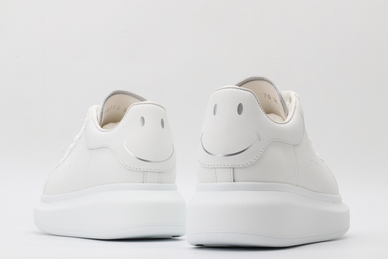 A1exa*der m*q*en sports shoes