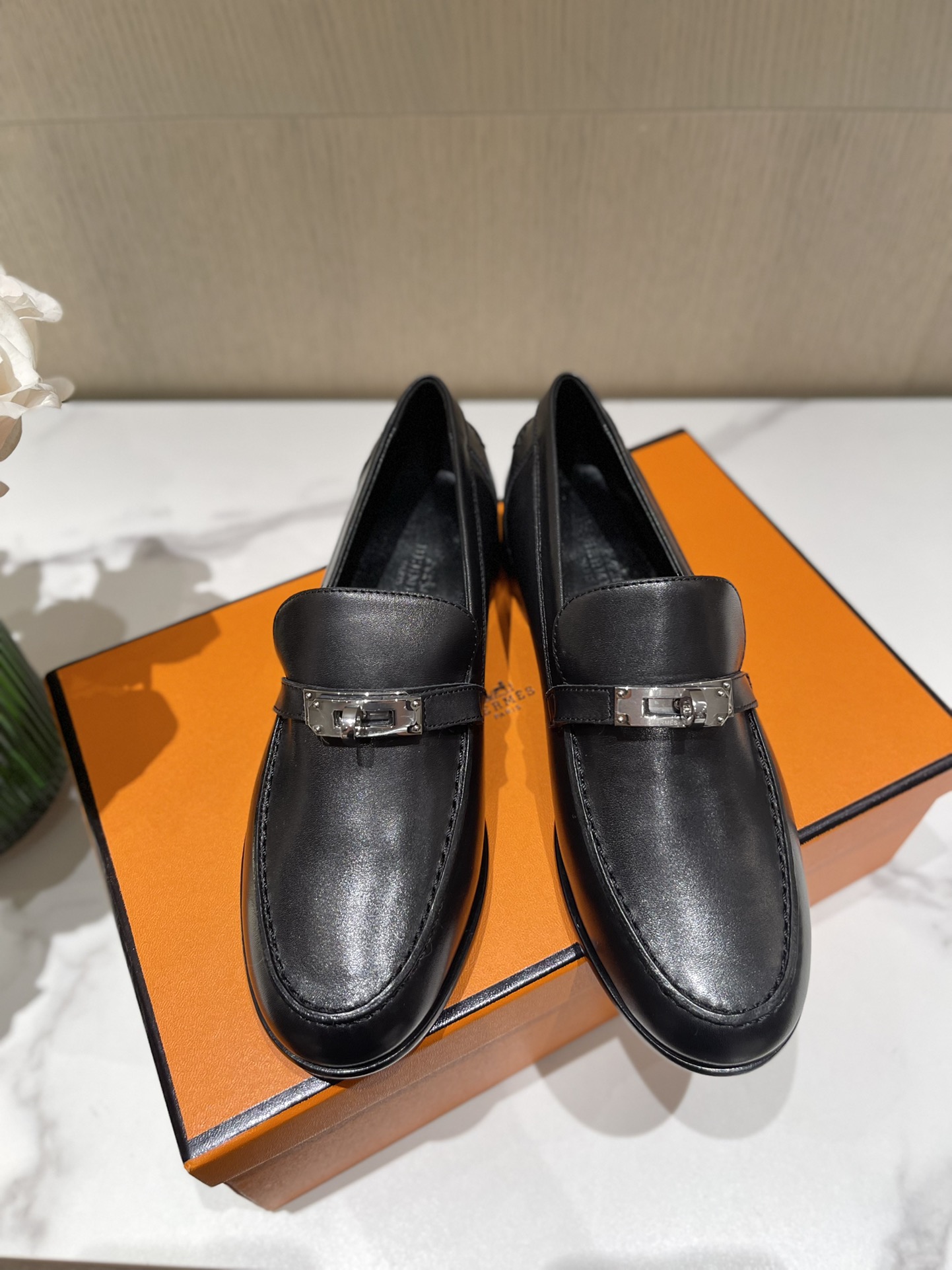 H**mes loafers(eu35-eu40)