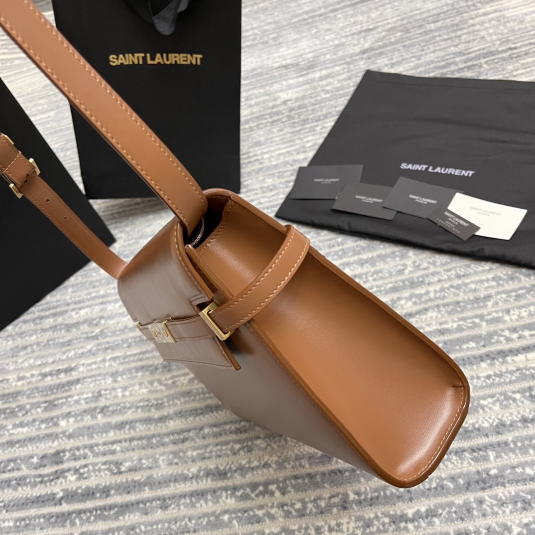 Y*L manhattan-29x20.5x7cm