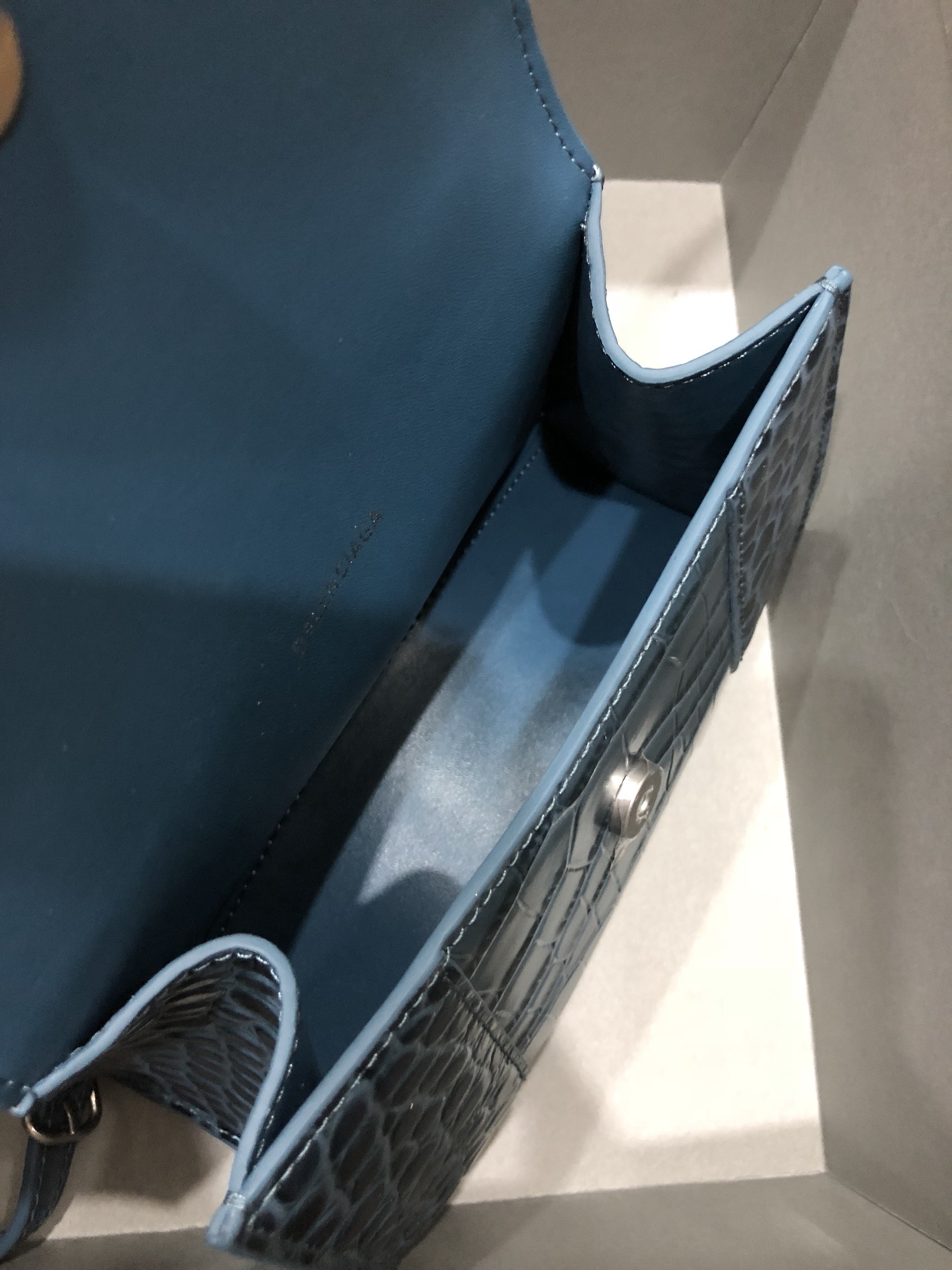 Ba*len*cia*ga small hourglass bag-13*8*19cm