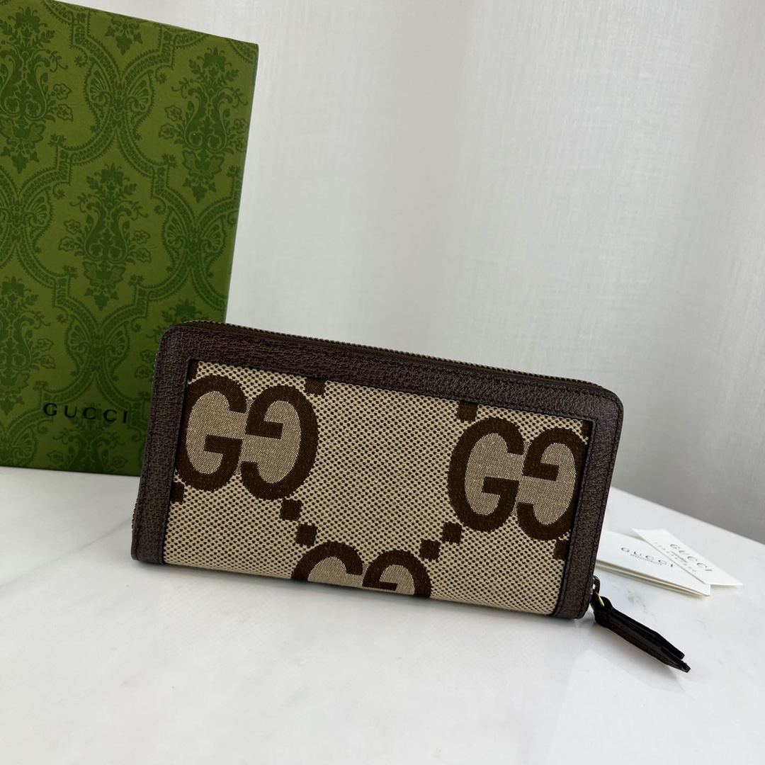 G*u*i wallet-19x10.5x2cm